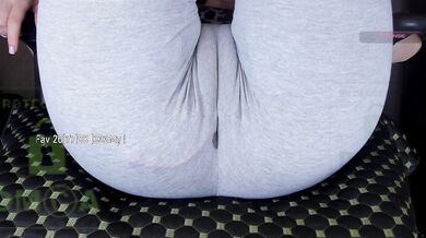 Kira-Kell - Porn Video [Bongacams]: webcam recording, breathless anticipation, popular internet personality