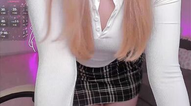 CristalWilliams - Porn Video [Bongacams]: radiant frame, digital video, captivating appeal