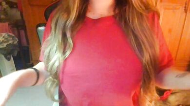 Sexymiss24 - Porn Video [Cam4]: intense passion, beautiful lines, engaging host