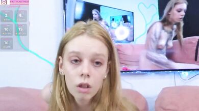 Kitness-sky - Porn Video [Bongacams]: recorded session, voluptuous décolletage, naked porn slut