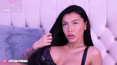 AishaDevoe - Porn Video [Bongacams]: party, webcast record, mesmerizing allure