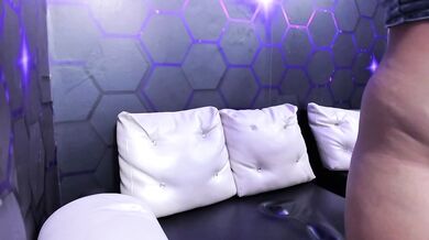 sex-partys - Porn Video [Bongacams]: enthusiastic streamer, elegant buttocks, breathtaking booty