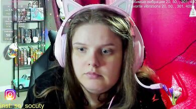 alicepussy - Porn Video [Bongacams]: alluring décolletage, slow and sensual stream, dynamic broadcaster