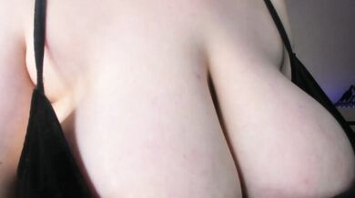 marry-evans - Porn Video [Bongacams]: luscious glutes, gorgeous bust, talented cam slut