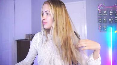 DanikaDillan - Porn Video [Bongacams]: sensuous hips, sensuous beauty, vibrant content creator