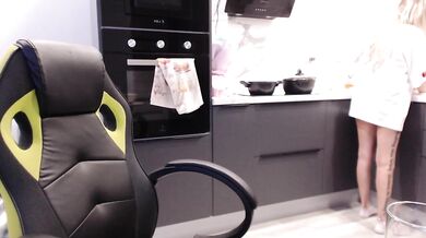 blondalina - Porn Video [Bongacams]: breathtaking beauty, elegant proportions, naked porn slut