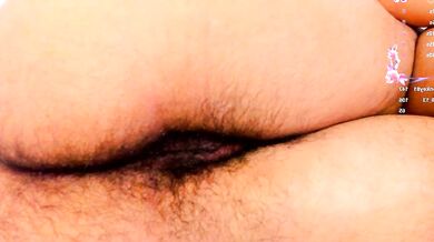 Aillyn_Moonlight gets off on fingering herself to squirt & dildo-ing herself deep