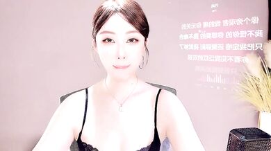 Petite Asian Young Brunette Luxurious Yoga Private Session with Ling00kk