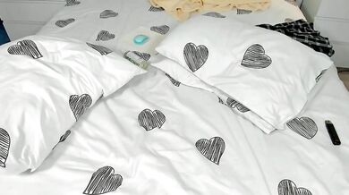 Young Brunette Brunettes Infinite Desire Squirt while giving an erotic handjob and taking it deep in her ass