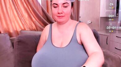 Alisiaparril strips down and squirts while getting her tight pussy fisted and vibrated