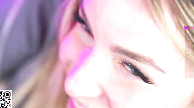 Watch LiliBanger's hot striptease & double penetration with her favorite toys