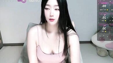 YaOOOOX: Interactive Asian-Young Luxurious Private Orgasm with Big Ass & Heels