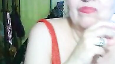 VeronicaGold51, the white, topless Ukrainian, shaven-haired, cheap-mature, cheapest-privates, mature porn