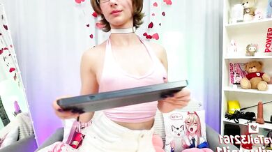 Petite Russian slut Silva-Tail teases with a big dildo & deepthroats like a pro