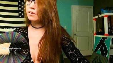 Anabelleleigh's steamy Chaturbate Video RollThedice vape chat