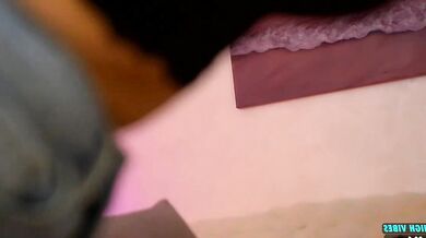 Sweety_rinushka_'s naked body is perfect for Chaturbate's splits stream