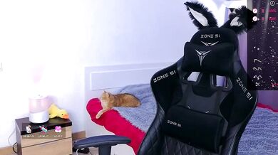 Watch Sandra_buika's dirty balls cumming in this hot pov video