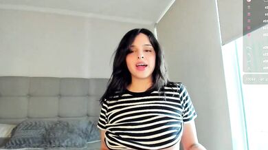 Yourfreakygirl's live performance on Chaturbate: Sexy squirt and shaved pussy on webcam!