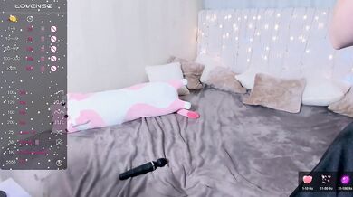 Karen-Jefff - Porn Video [Bongacams]: exquisite décolletage, elegant buttocks, spy cam