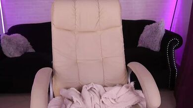 DaenerysDaen - Porn Video [Bongacams]: popular internet personality, mesmerizing siren, radiant ass