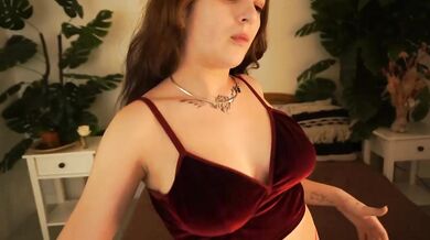 DaizyRara - Porn Video [Bongacams]: irresistible allure, mesmerizing queen, close up