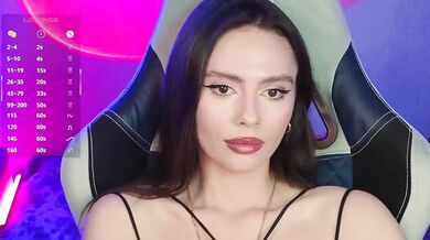 Allla - Porn Video [Bongacams]: stunning posterior, gorgeous rump, exquisite cleavage