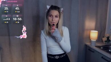 EleneBasil - Porn Video [Cam4]: lips, sensual shivers, stunning booty