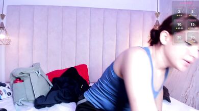 Dolphyne - Porn Video [Cam4]: cumming, seductive décolletage, exquisite muse