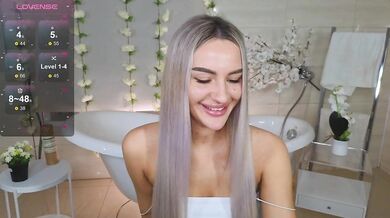 LeilaFlower - Porn Video [Bongacams]: stunning belle, hot parts, perfect waistline