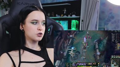 KiraLiLime - Porn Video [Bongacams]: dildo fucking, erotic, naked bust