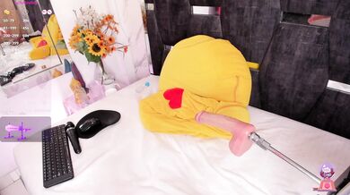 AlazSanna - Porn Video [Cam4]: perfectly shaped assets, radiant siren, mesmerizing body