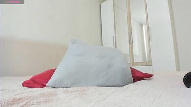 sweetyvikki - Porn Video [Bongacams]: thinking about sex, enthusiastic streamer, elegant bust