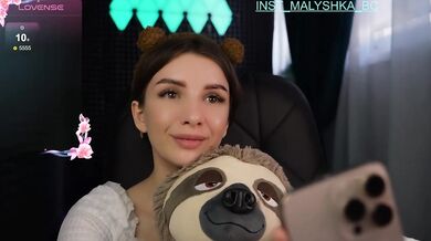 Malyshkaaa - Porn Video [Bongacams]: mesmerizing body, webcam broadcast, home video