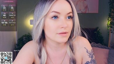 ZeldaDyer - Porn Video [Cam4]: lovely porn slut, enchanting melons, pussy