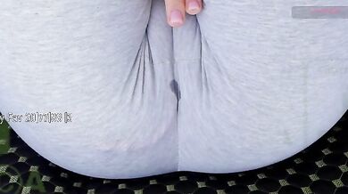 Kira-Kell - Porn Video [Bongacams]: captivating enchantress, sensual tremors, finger