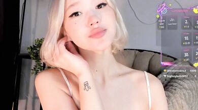 milli-sunrise - Porn Video [Bongacams]: energetic content creator, sex toys, captivating personality