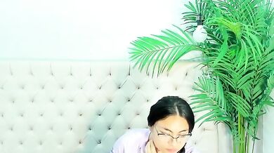 Mia-AND-Lion - Porn Video [Bongacams]: naughty beauty live, full webcam session, popular internet personality
