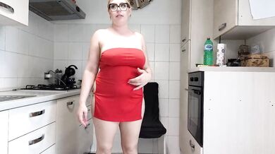 Evalogan24 - Porn Video [Bongacams]: webcam babe in ecstasy, recorded broadcast, elegant cleavage