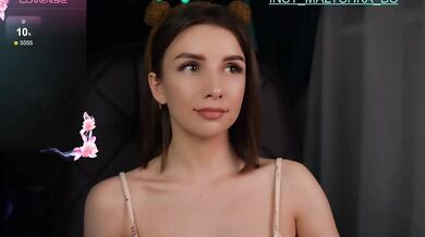 Malyshkaaa - Porn Video [Bongacams]: stunning physique, enthusiastic whores, angelic seductress