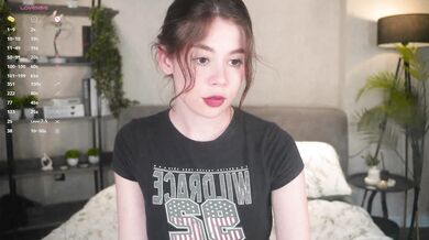 EngelBlowe - Porn Video [Cam4]: trembling surrender, energetic personality, charismatic cam slut