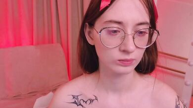 DarkLola - Porn Video [Bongacams]: shapely allure, streamed content, masturbation