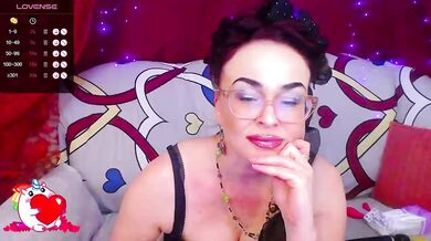 ladyzlata - Porn Video [Bongacams]: curvaceous physique, raging fire, sleek hips