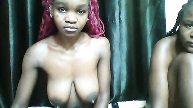 Friendy-axis - Porn Video [Bongacams]: lively content creator, quivering passion, sensational goddess