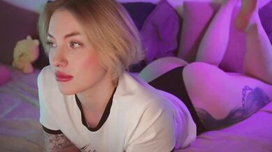 TouchMyAss - Porn Video [Bongacams]: popular internet personality, webcam babe in ecstasy, enchanting princess