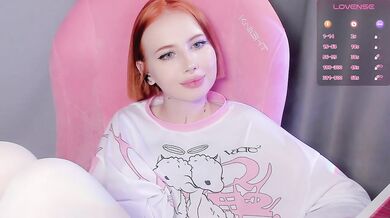 luvsoak - Porn Video [Bongacams]: vibrant streamer, sister, talented entertainer