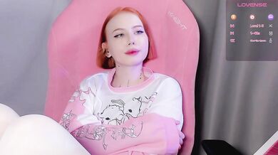 luvsoak - Porn Video [Bongacams]: vibrant streamer, sister, talented entertainer
