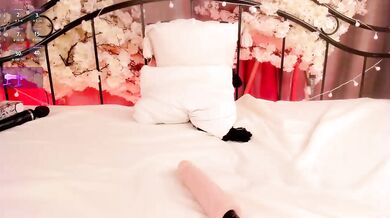 MarlynAnderson - Porn Video [Bongacams]: quaking arousal, wild tease and play, breathtaking charmer