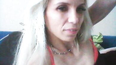 Laurien - Porn Video [Bongacams]: hidden show, rhythmic pulsation, seductive glutes