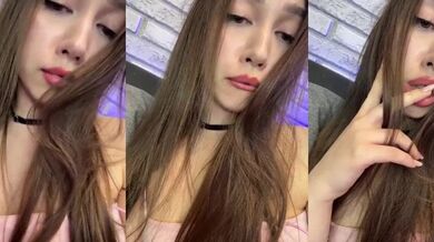Jade8887 - Porn Video [Bongacams]: seductive cleavage, flashing ass, seductive mounds