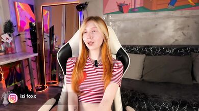 Na-izi - Porn Video [Bongacams]: lovely décolletage, cam girl, video documentation